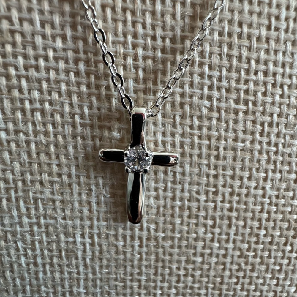 Park Lane Silver Cross Pendant Necklace W/Crystal Accent - Feminine Touch!